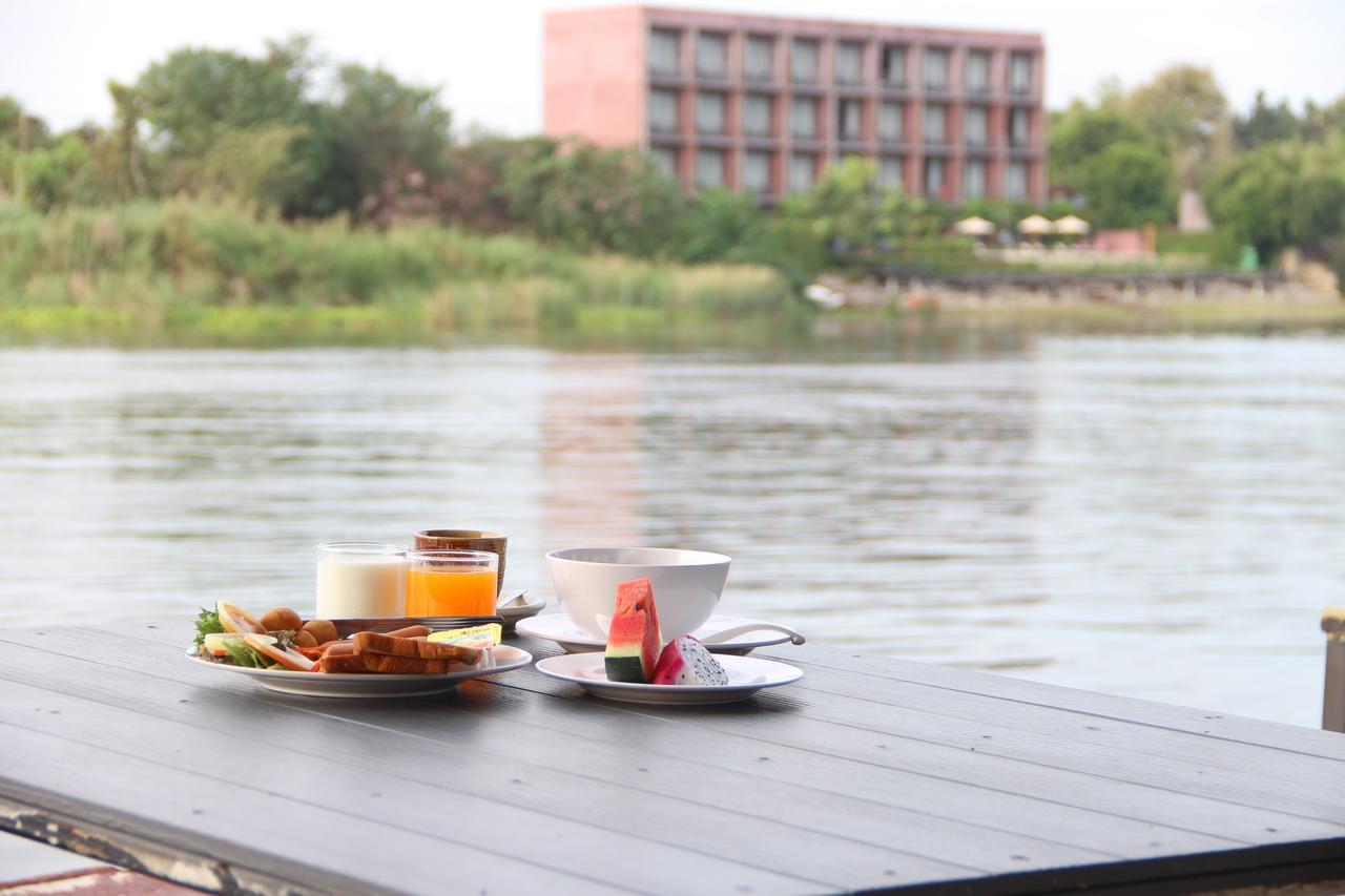 The Riverpool Resort And Spa Канчанабури Экстерьер фото